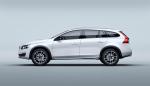 Volvo V60 T5 Cross Country 2015 года